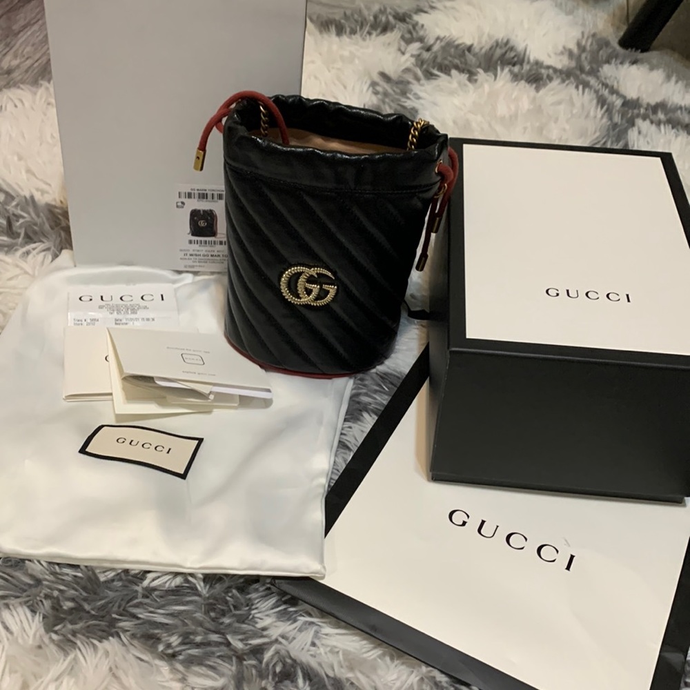 Gucci Mini Bucket Bag Marmont